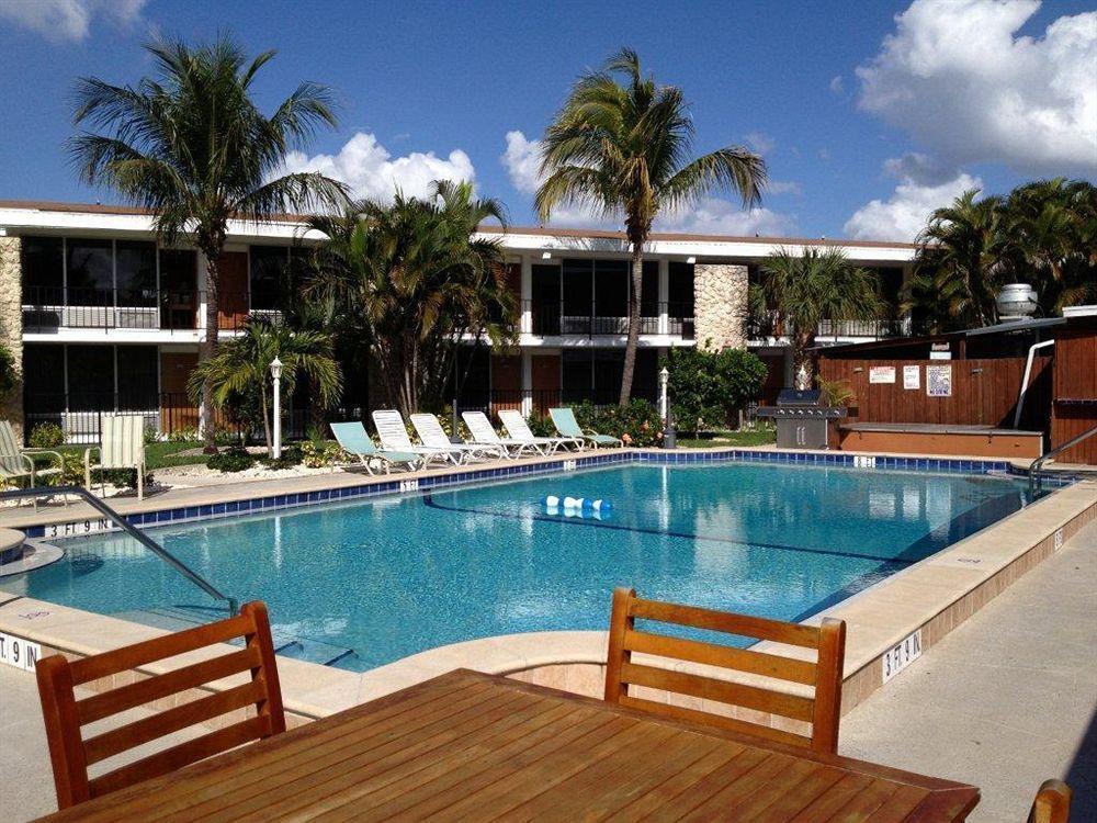 Dolphin Key Resort - Кейп Корал Екстериор снимка