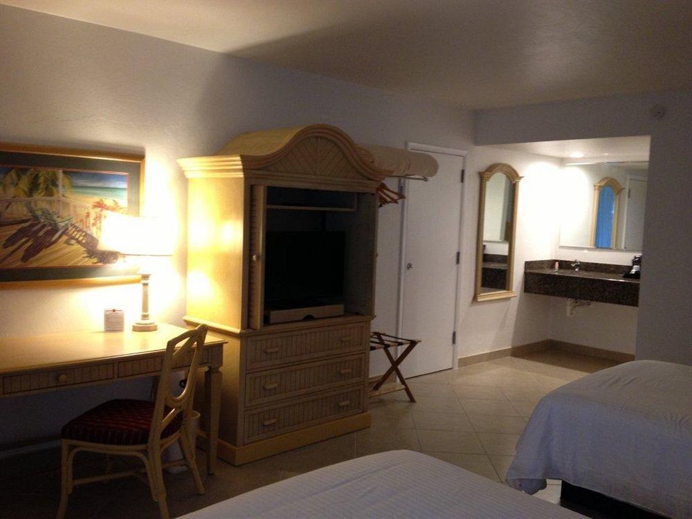 Dolphin Key Resort - Кейп Корал Екстериор снимка