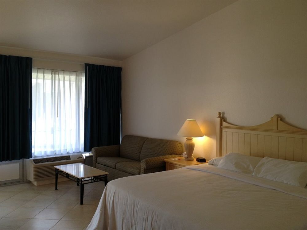 Dolphin Key Resort - Кейп Корал Екстериор снимка