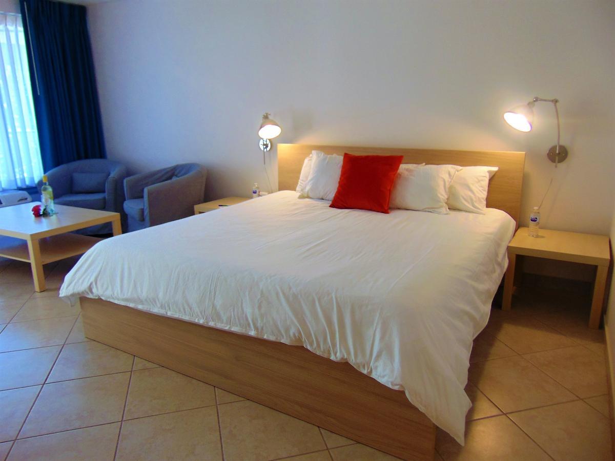 Dolphin Key Resort - Кейп Корал Екстериор снимка